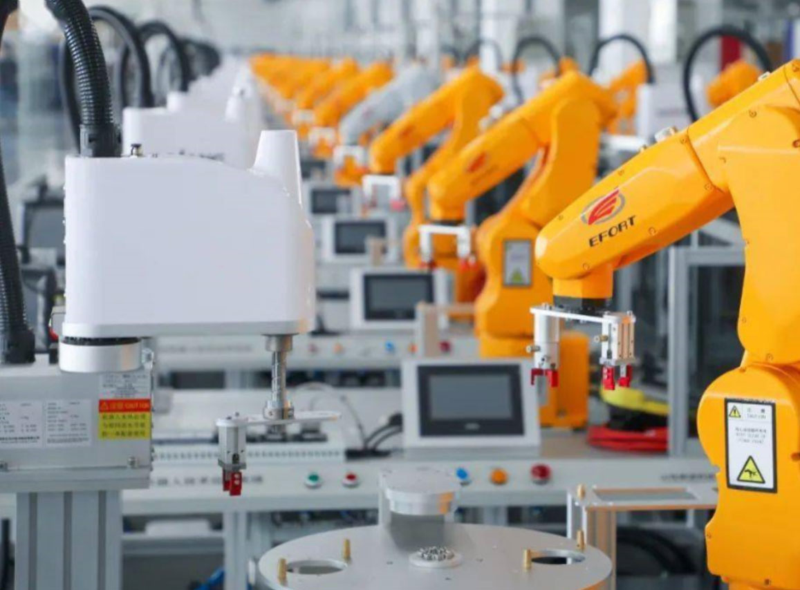 加熱管用于工業(yè)機(jī)器人